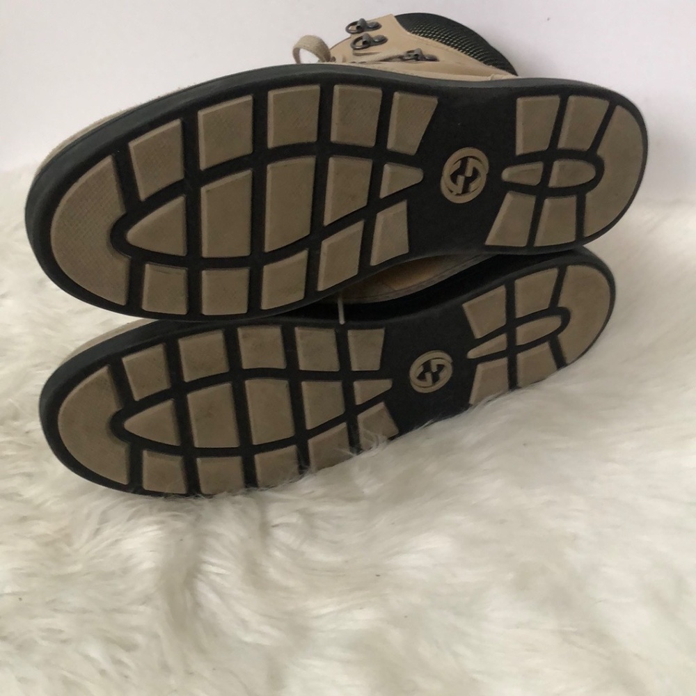 Gucci Authentic Mens Beige Leather Round Toe High Top Lace Up Sneaker Shoes Sz 9 - Picture 9 of 11